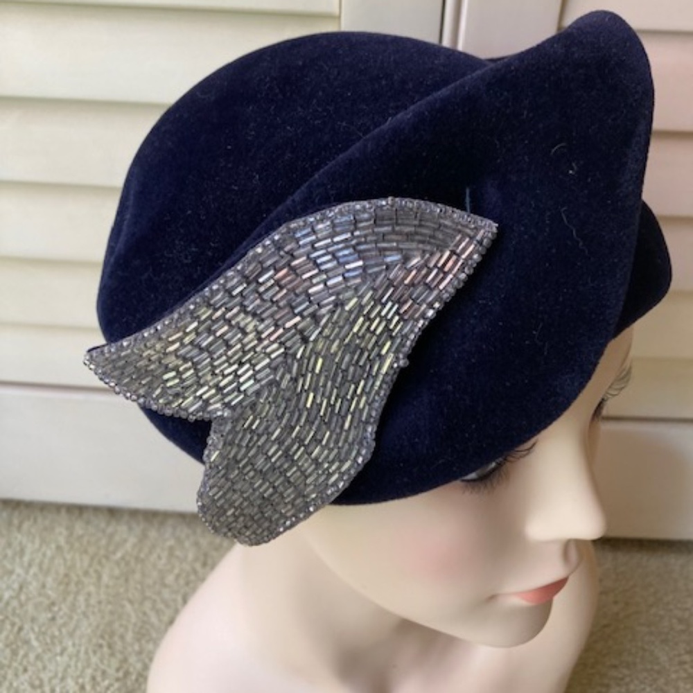 Vintage Navy Blue Carol Hat from Italy - Picture 11 of 15